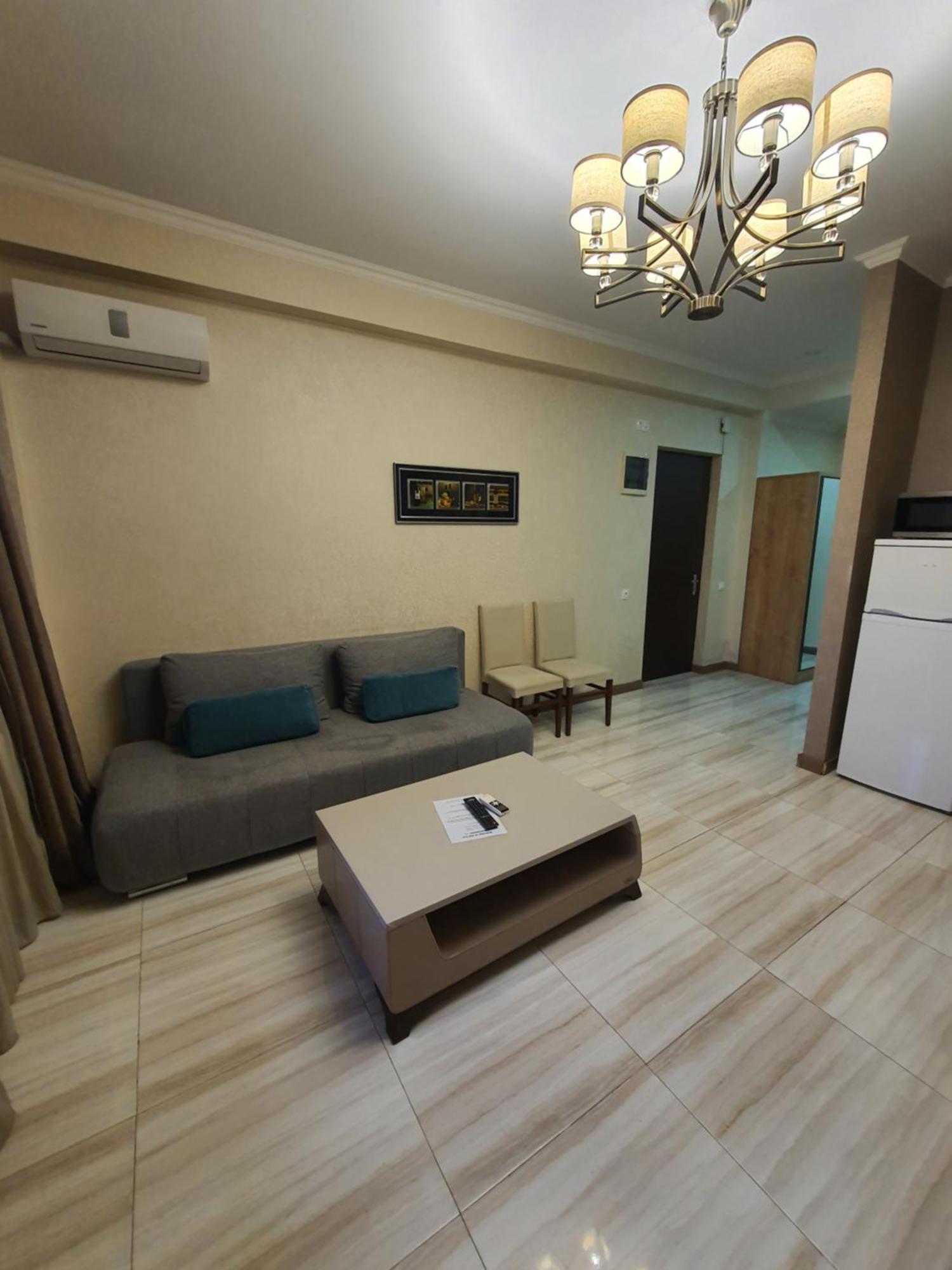 Dat Exx Apartments ティビリシ 部屋 写真