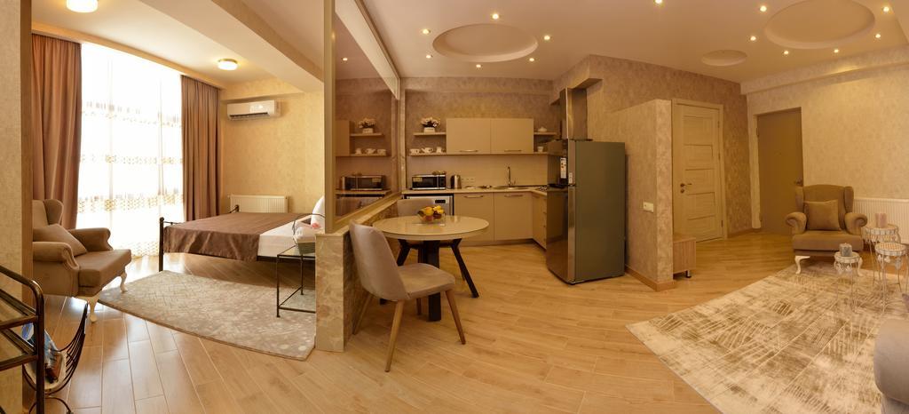Dat Exx Apartments ティビリシ エクステリア 写真
