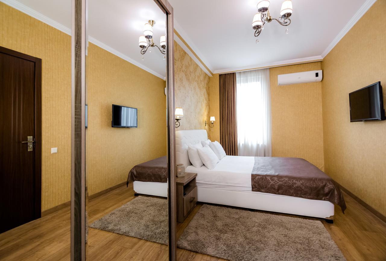 Dat Exx Apartments ティビリシ エクステリア 写真
