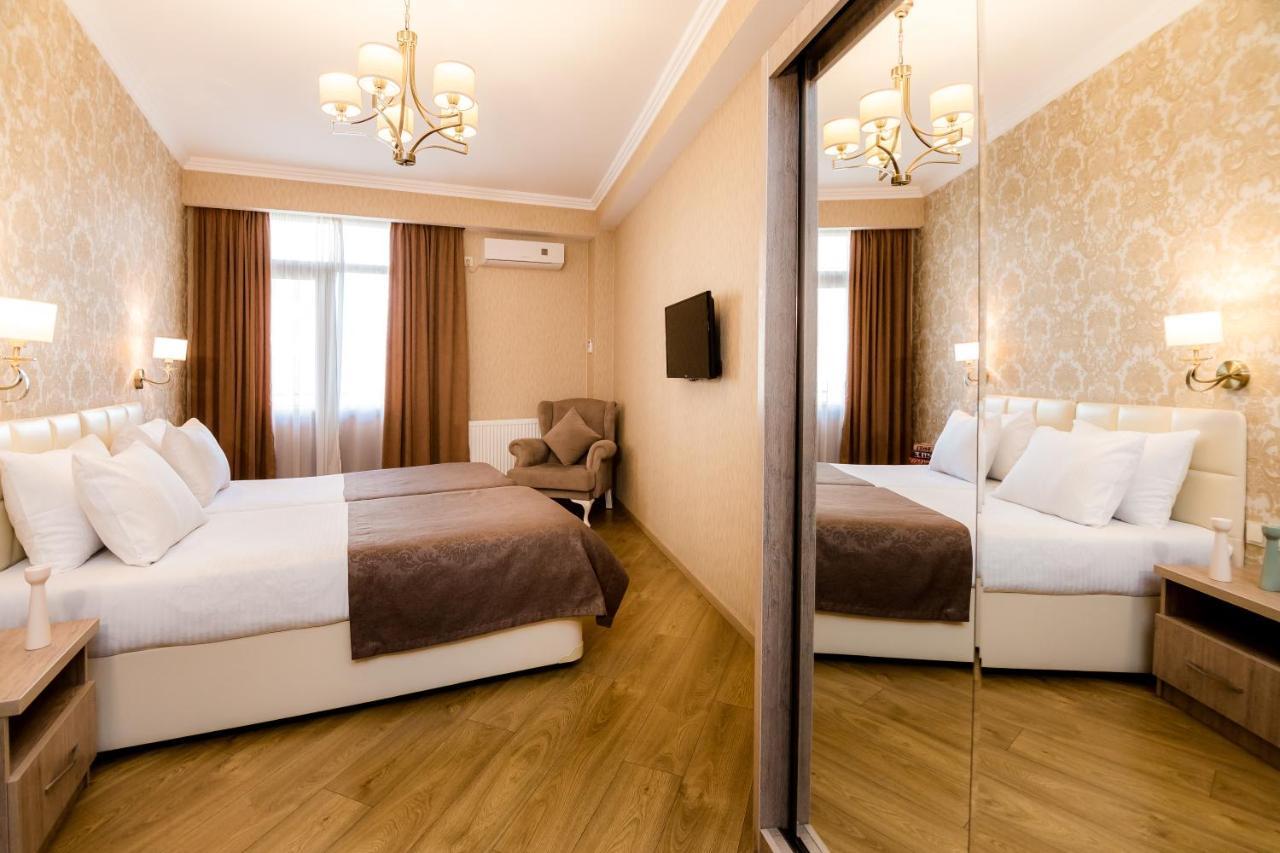 Dat Exx Apartments ティビリシ エクステリア 写真