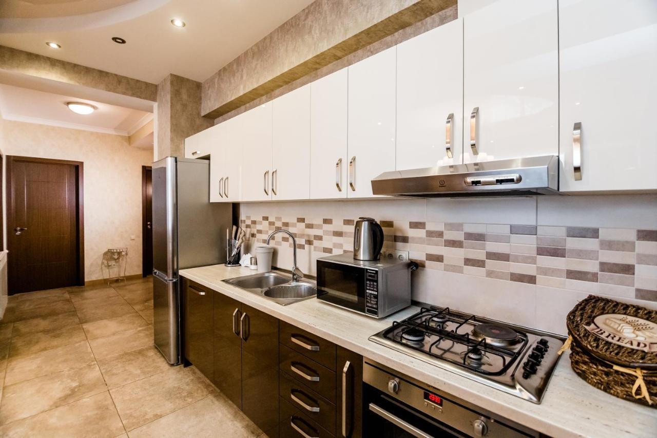 Dat Exx Apartments ティビリシ エクステリア 写真